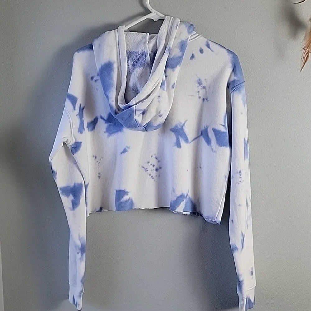 Wild Fable tie dye cropped hoodie sweatshirt - Picture 6 of 7